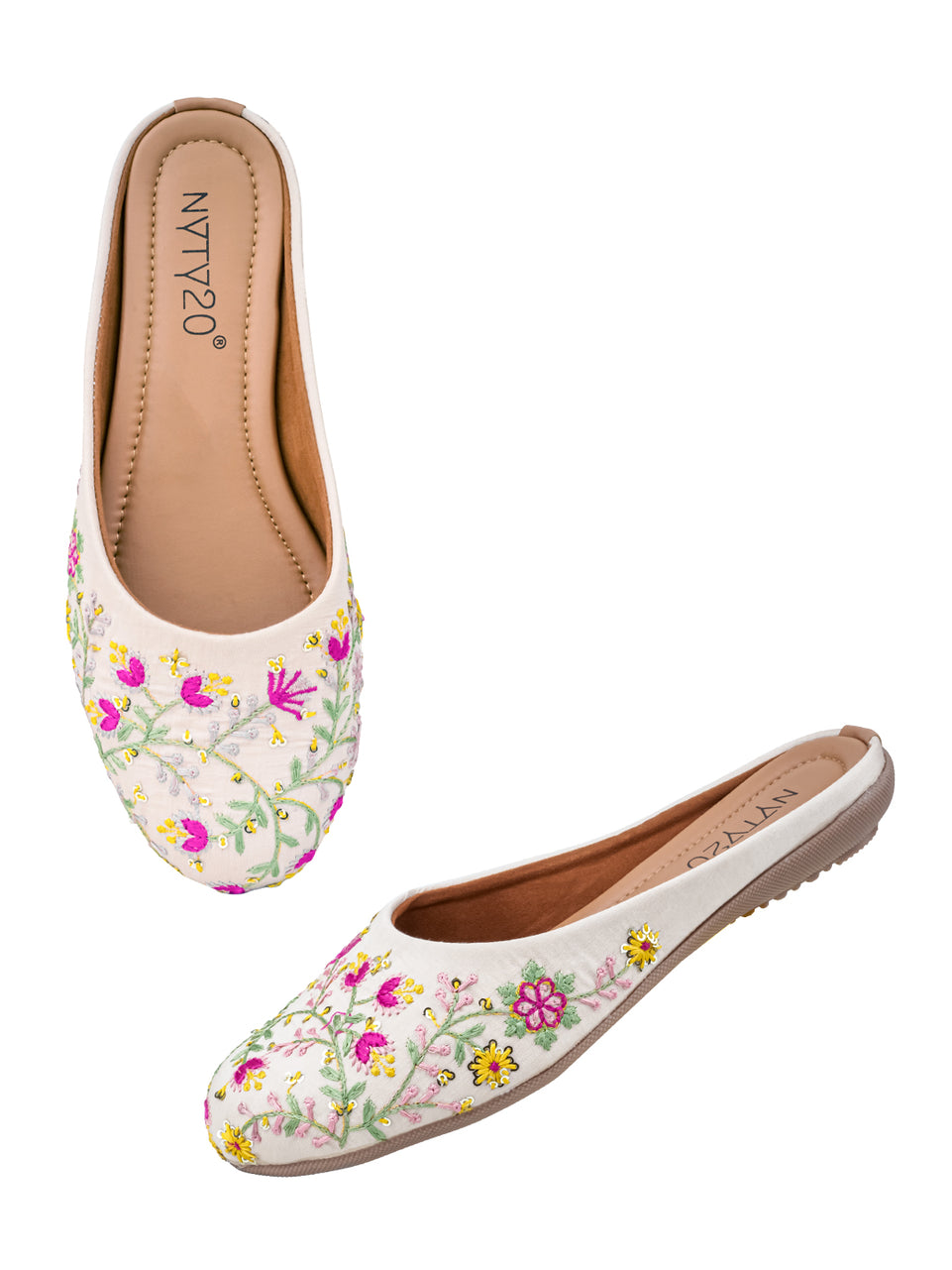 Ladies footwear jutti