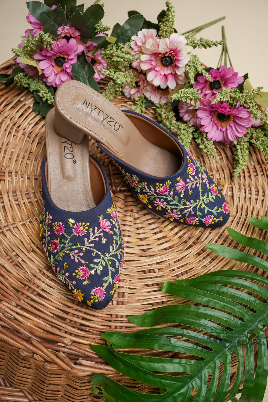 Ladies footwear heels