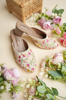 Footwear heels